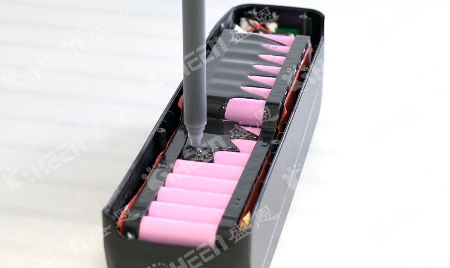 導(dǎo)熱、絕緣與密封：車載OBC系統(tǒng)中導(dǎo)熱灌縫膠的重要作用