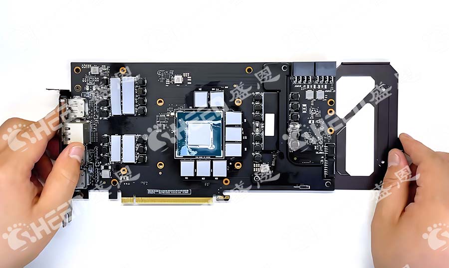 顯卡導熱墊片.jpg 顯卡導熱墊片.jpg